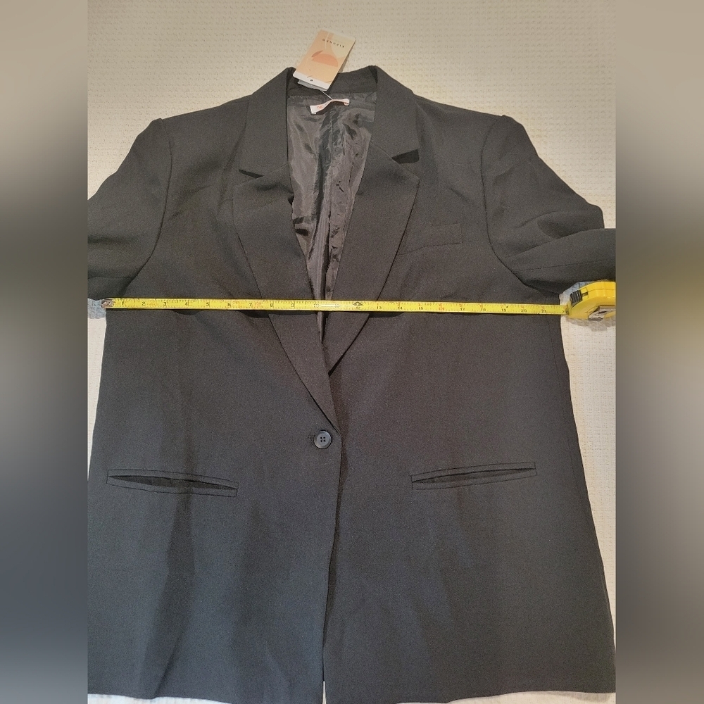 Kirundo Women's Black Blazer - Picture 6 of 12